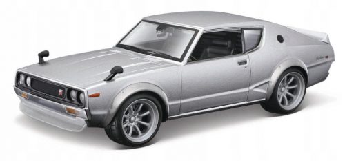  MAISTO NISSAN SKYLINE 2000GT-R KPGC110 SREBRNA 1:24 SESTAVLJIV NOV MODEL