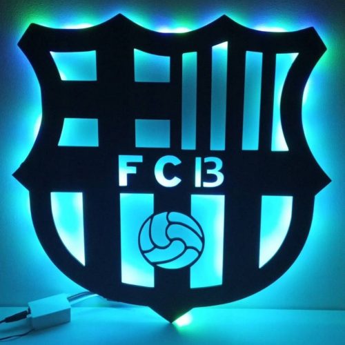 Nočna LED svetilka z lesenim nogometnim grbom FC Barcelona